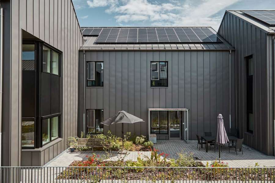 Demensplejehjem beklædt og beskyttet med stål. Glemmer du?, DemensCentrum Aarhus – Skovvang, Skovvangsvej 97-99, 8200 Aarhus